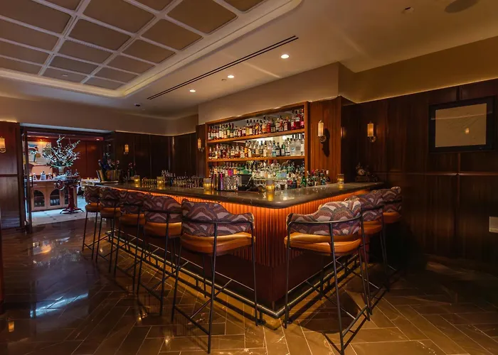 The Iroquois Times Square, A Small Luxury Hotel